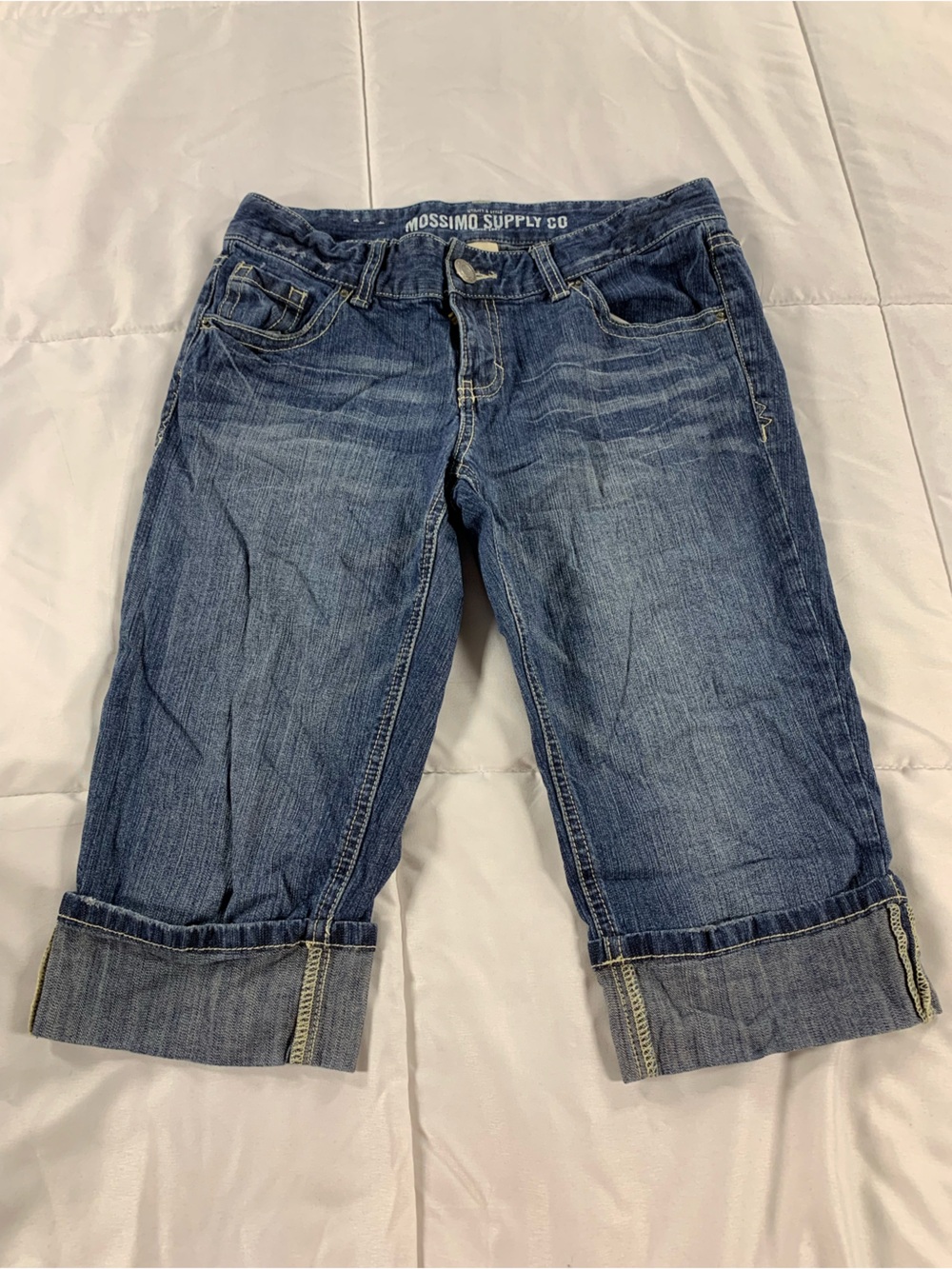 Pre loved MOSSIMO capris womens size 6